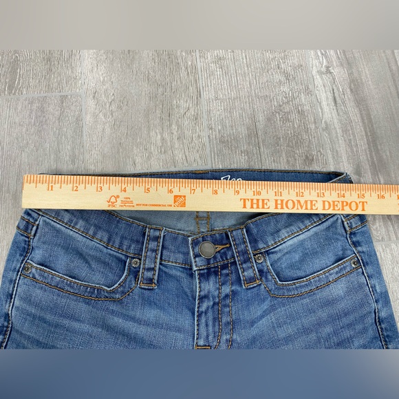 Victoria's Secret Denim Low rise 5 Flap Jeans Size 6L hip huggers boot cut flare - Picture 13 of 13